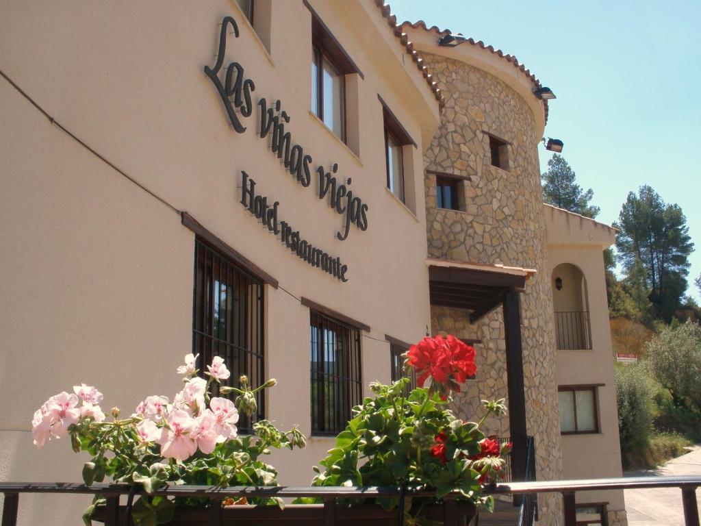 Hotel Restaurante Vinas Viejas Fuentes de Ayódar Eksteriør billede